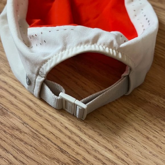 RARE Lululemon Lightweight Crushable Run Hat size L/XL - Picture 5 of 7